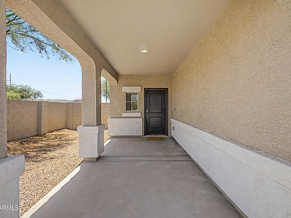 5th image of 25555 W WINSTON Drive