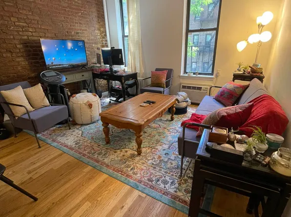 328 E 94th St APT 2A, New York, NY 10128