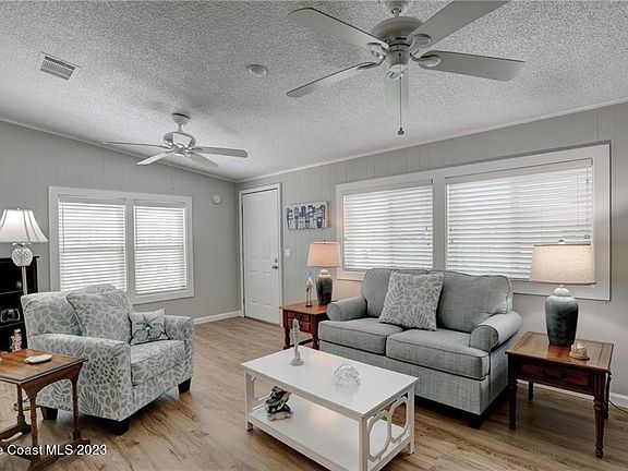 4th image of 1391 Barefoot Cir
