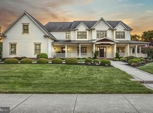 323 Southview Dr, Mechanicsburg, PA 17055