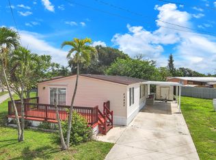 22882 Tradewind Rd, Boca Raton, FL 33428