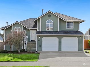 2916 45th St NE, Tacoma, WA