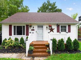 3216 Young Ave, Lansing, MI 48906