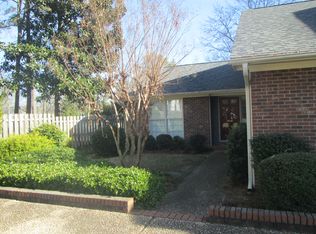 2418 Fairfax Pl, Fayetteville, NC 28303
