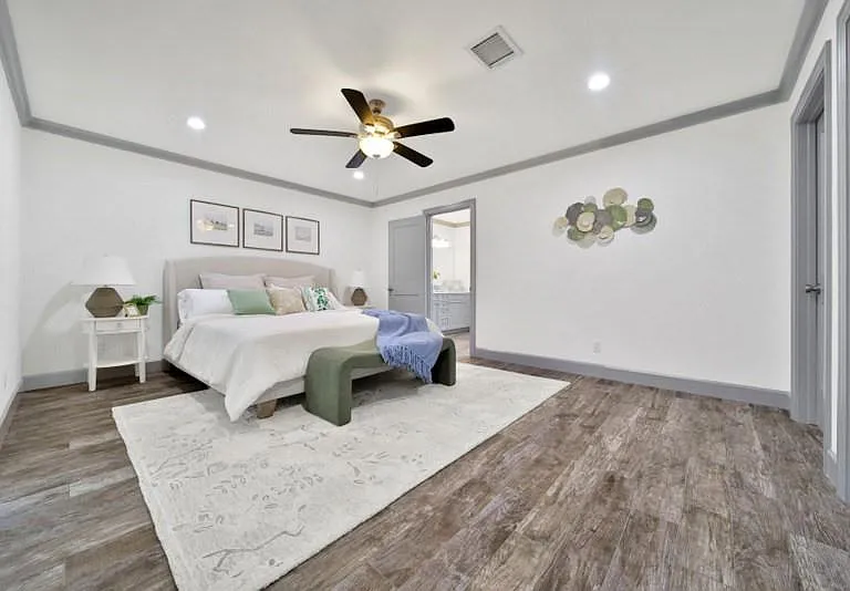 10042 Briar Forest Dr — Photo 28