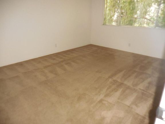 5th image of 3711 San Remo Dr APT 23