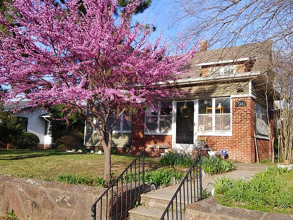 4th image of 731 N Beard Ave