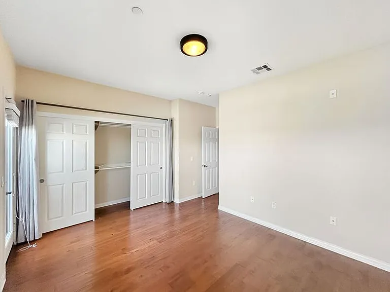 3938 Iowa St — Photo 14