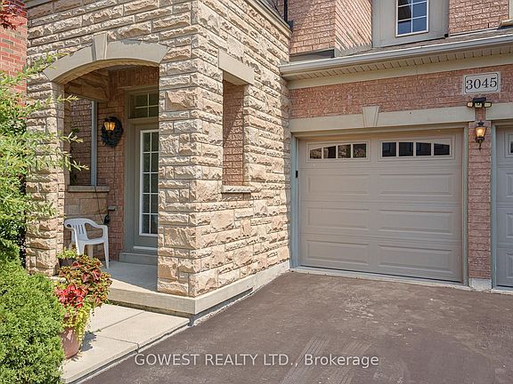 3rd image of 3045 Ferguson Dr