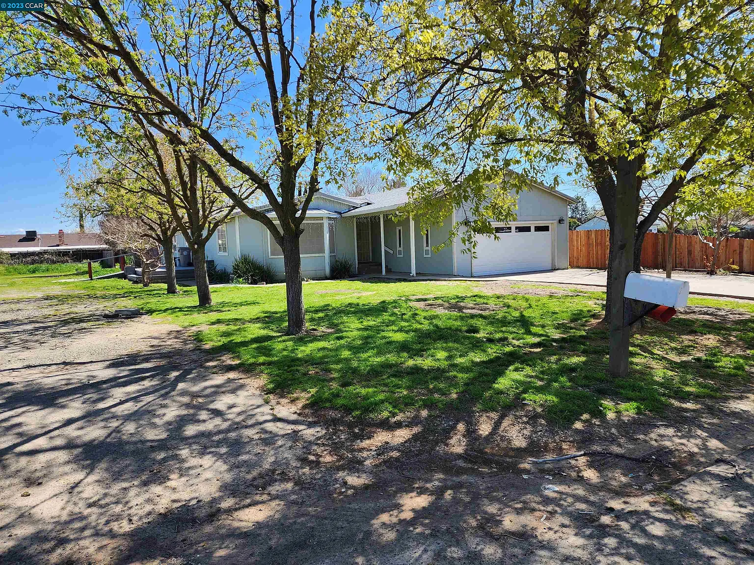 4520 Austin St photo 1