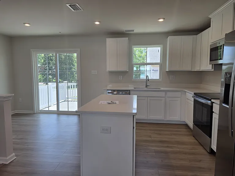 3704 Sophia Ln — Photo 21
