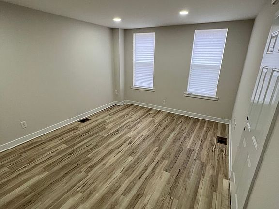4th image of 1034 McKean St Floor 1