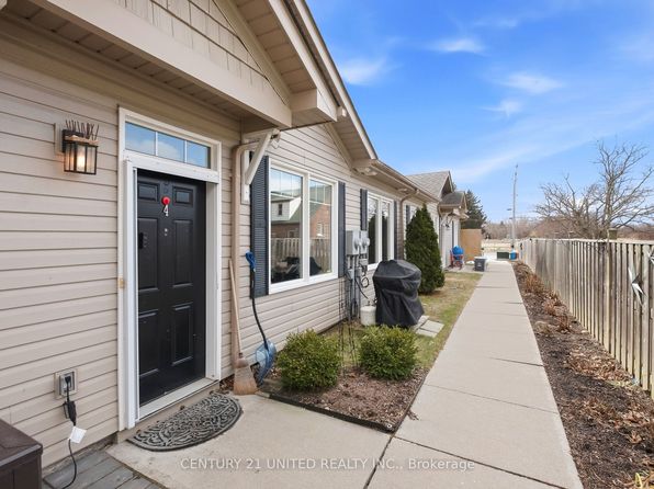 774 Ontario St #4, Cobourg, ON K9A 3C5