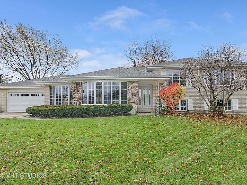 1st image of 319 Hillside Ct