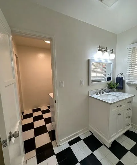 Cherokee Apartments — Photo 16