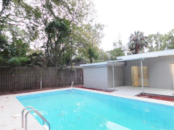 5th image of 5329 Camille Ave