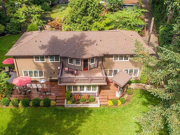4th image of 17569 47th Ave NE