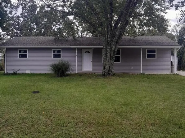 112 Kelly St, Steelville, MO 65565
