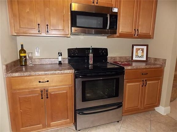 5th image of 408 Briargrove Dr