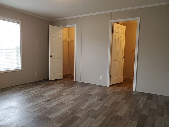 4th image of 38000 Le Chateau Blvd #715
