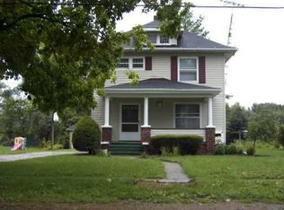 667 Church St, Grass Lake, MI 49240