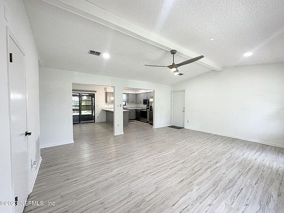 4th image of 7546 KESTREL Drive