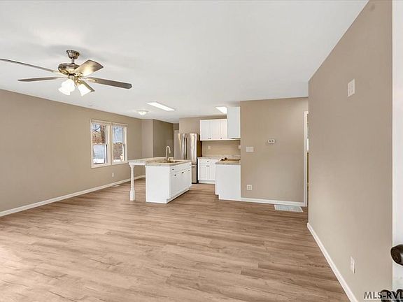 4th image of 312 Hutcheson Ave