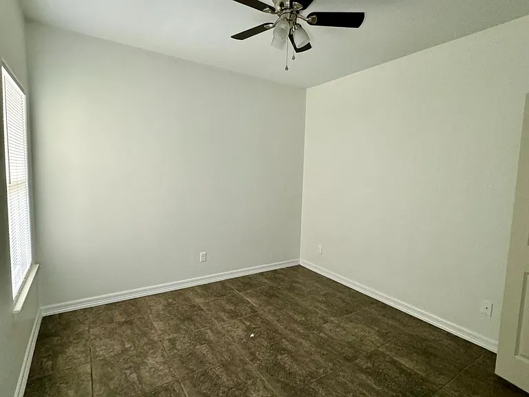 300 Sylvia Handy Dr #217 — Photo 6