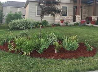 1627 Century Valley Rd NE, Rochester, MN 55906