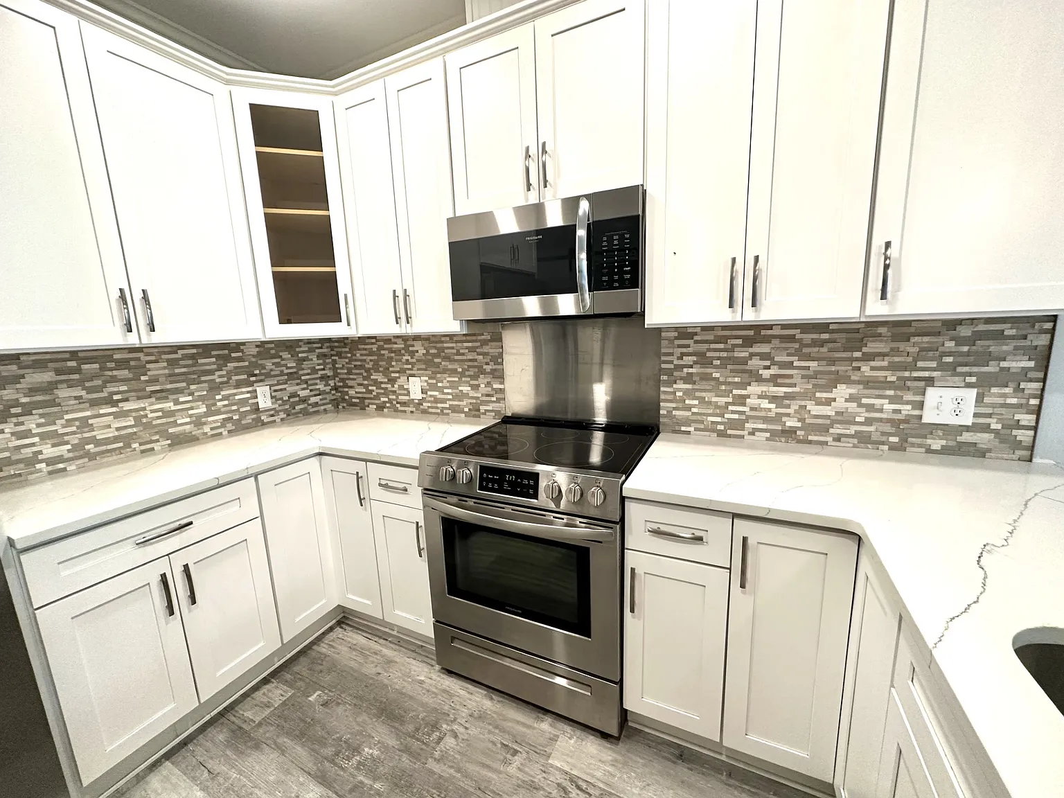 3 bed, 1630 sqft, $3,400 — Photo 3