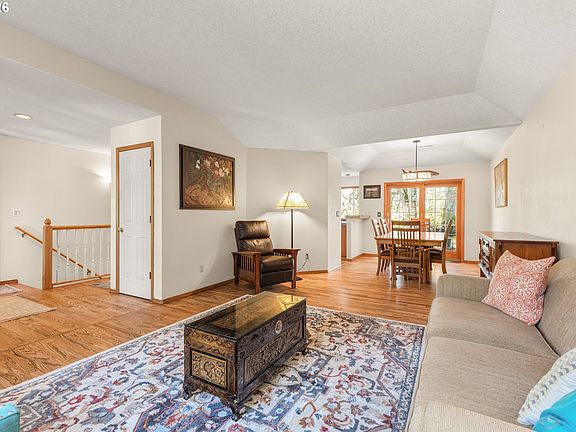 2nd image of 4251 Riverview Dr