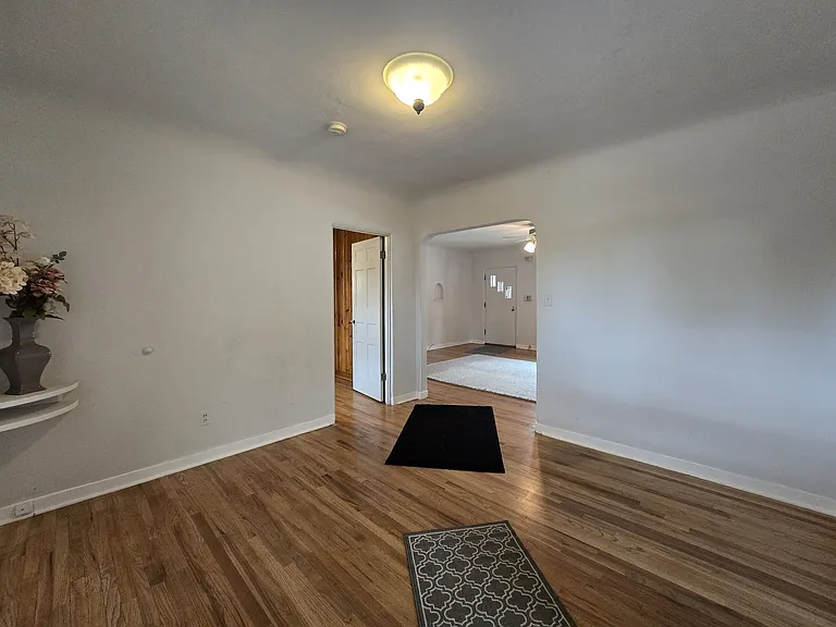 1304 Galisteo Pkwy — Photo 5