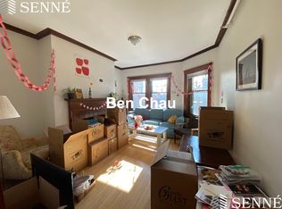 5 Linnaean St #25B, Cambridge, MA 02140