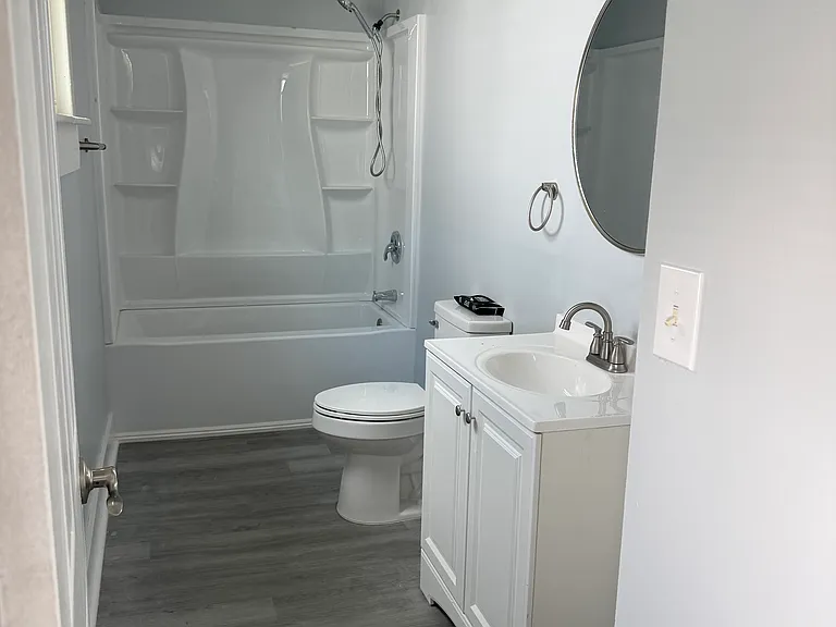 1126 Harmon Ave — Photo 5