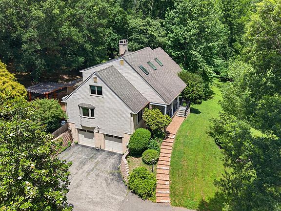 5th image of 427 Upper Pike Creek Rd