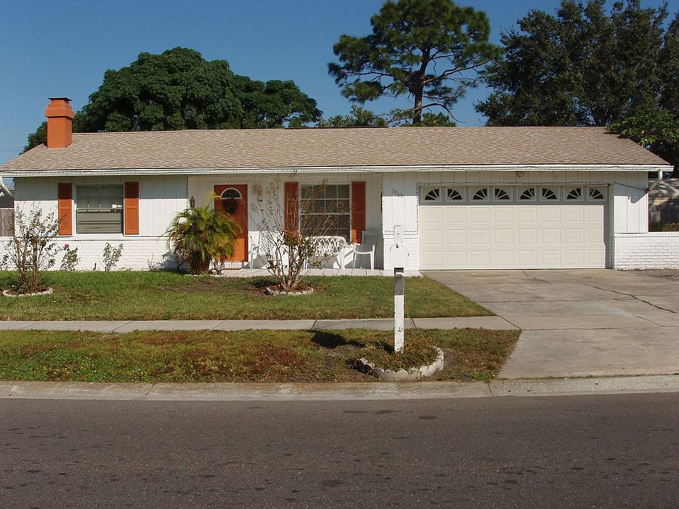 2nd image of 7969 Strada Dr