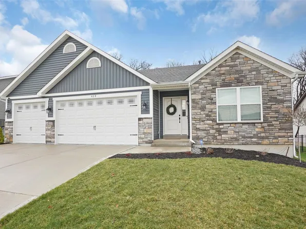 409 Knothole Ln, Wentzville, MO 63385