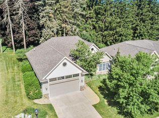 2982 Countryside Ln, Jackson, MI 49203