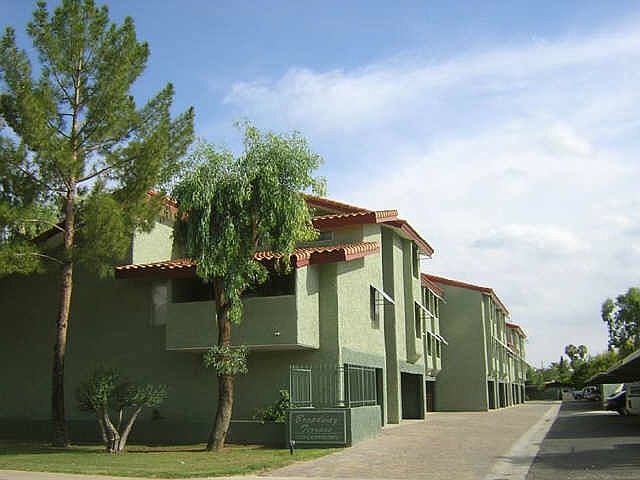 Condo Community Broadway Road Front Entrance