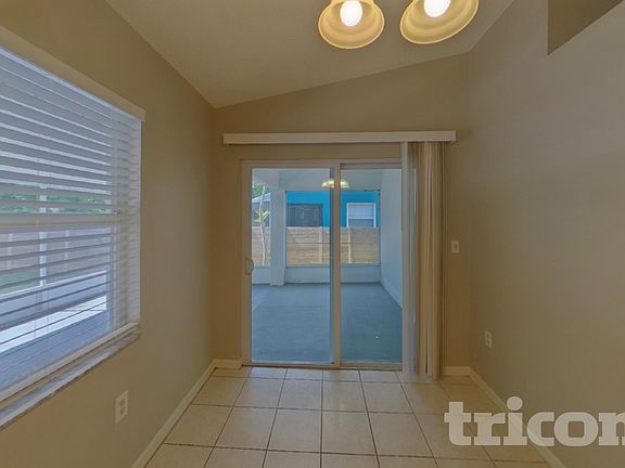 4th image of 15357 Westminister Ave