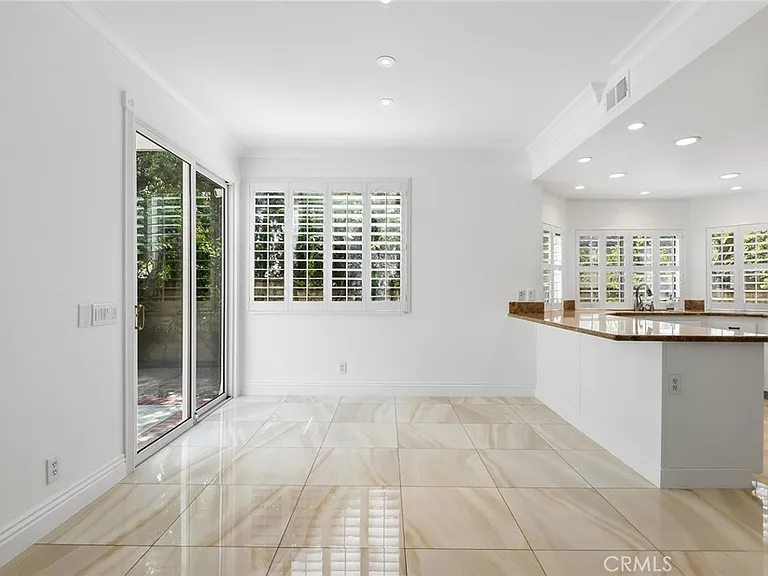 29749 Kimberly Dr — Photo 13