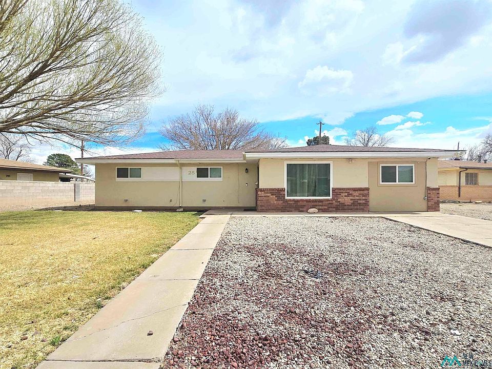 1st image of 25 Wildy Dr