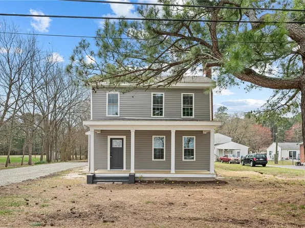 39 Bank St, Windsor, VA 23487