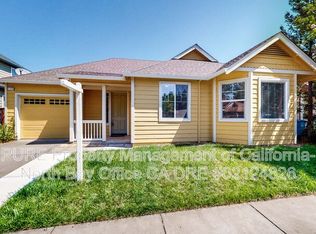 2135 Northfield Dr, Santa Rosa, CA 95403