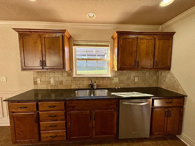 138 Stoney Pointe Dr — Photo 10