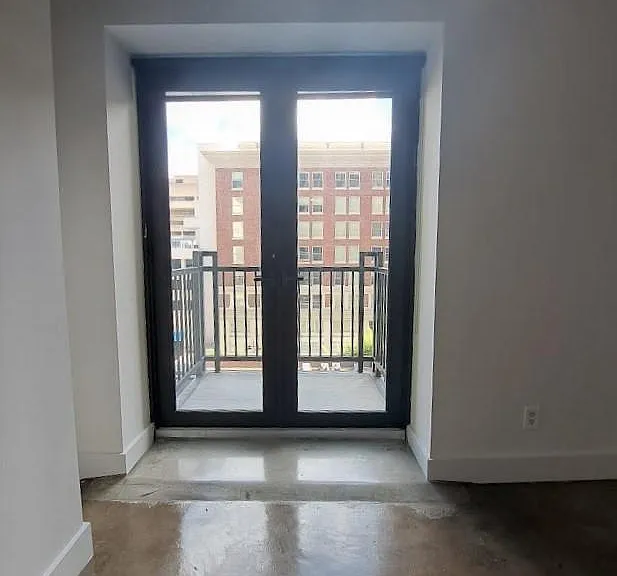 Dallas Power and Light Lofts — Photo 38