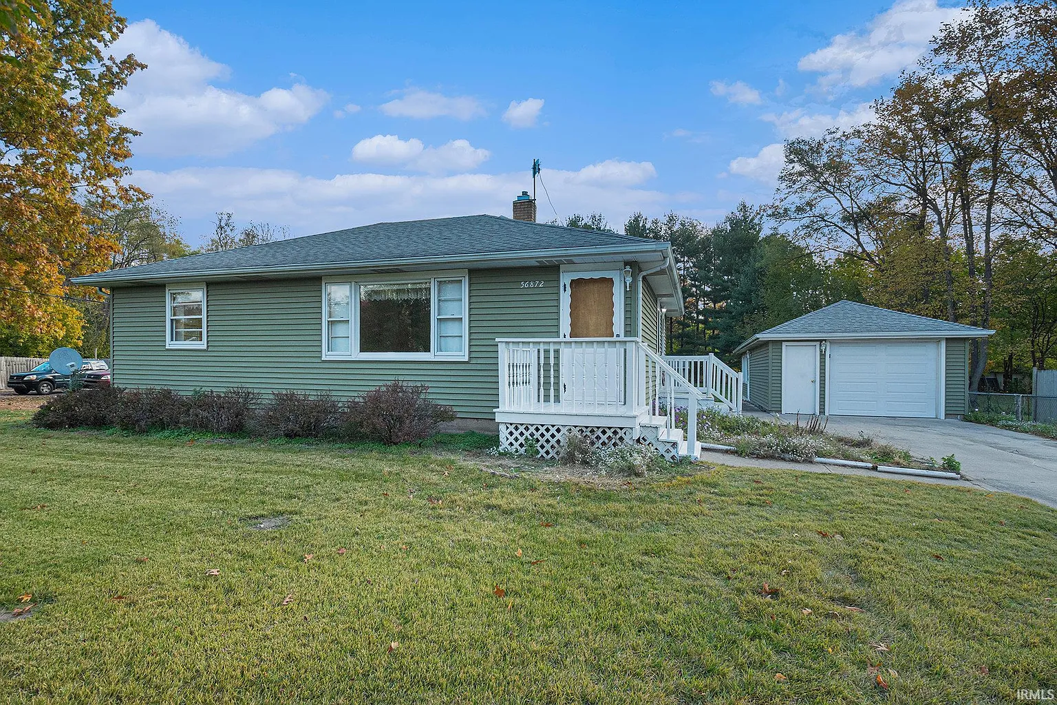 56872 Butternut Rd photo 1