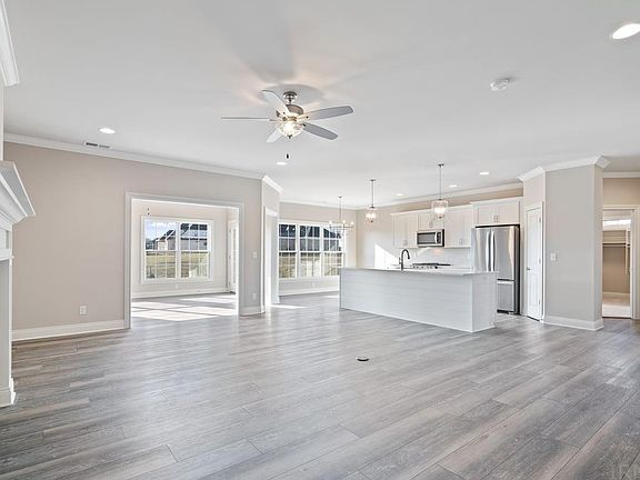 5th image of 7101B S Ironwood Dr