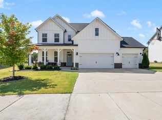 7316 Cabernet Franc Dr, Willow Spring, NC 27592