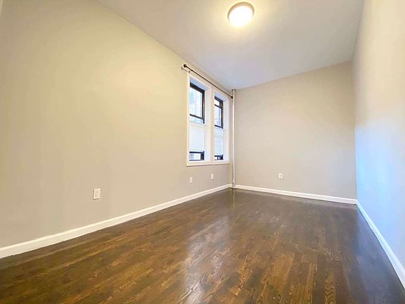 3rd image of 541 W 150th St #A4